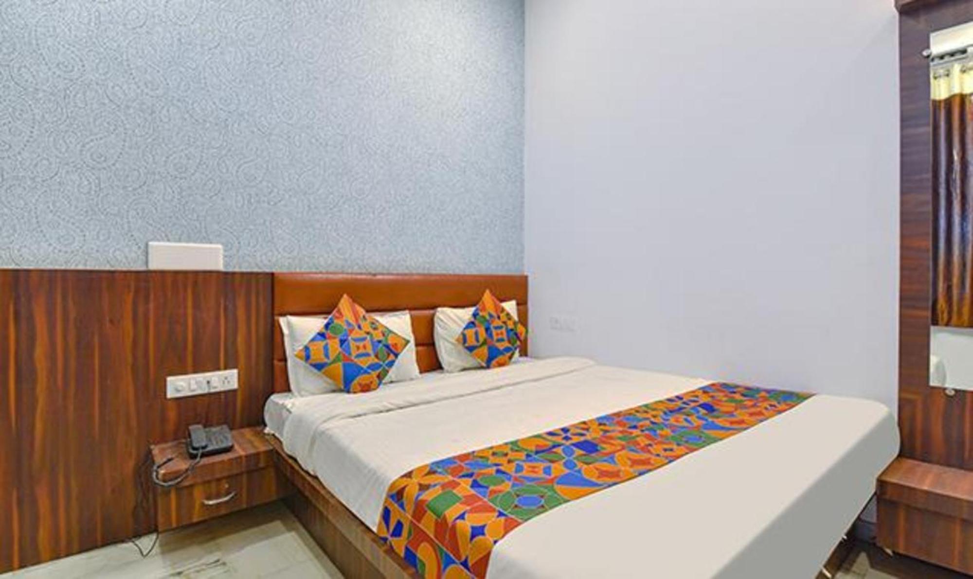 Fabhotel Ranbanka Udaipur Buitenkant foto